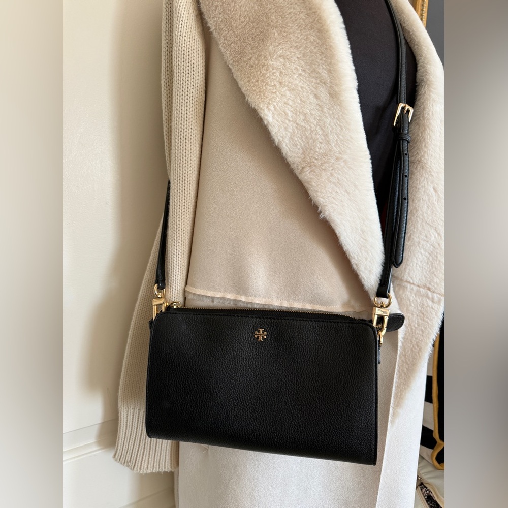 Tory Burch Mercer Pebbled Zip Crossbody Bag Black